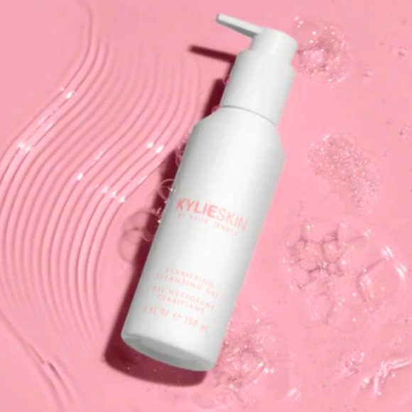 KylieSkin - Picture 5 of 5